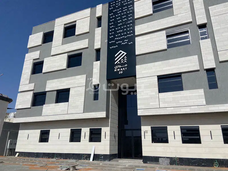 للبيع عمارة بالكامل في حي العارض, الرياض
