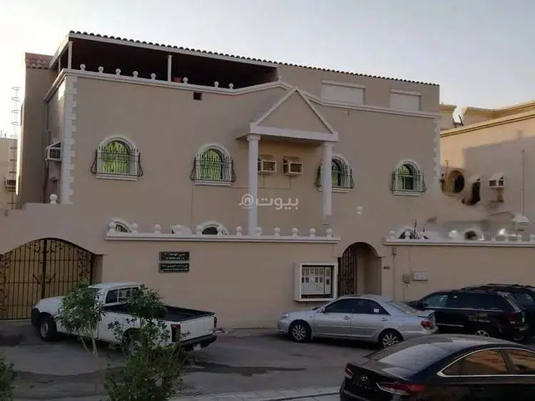 عمارة للبيع على شارع محمد بن هارون