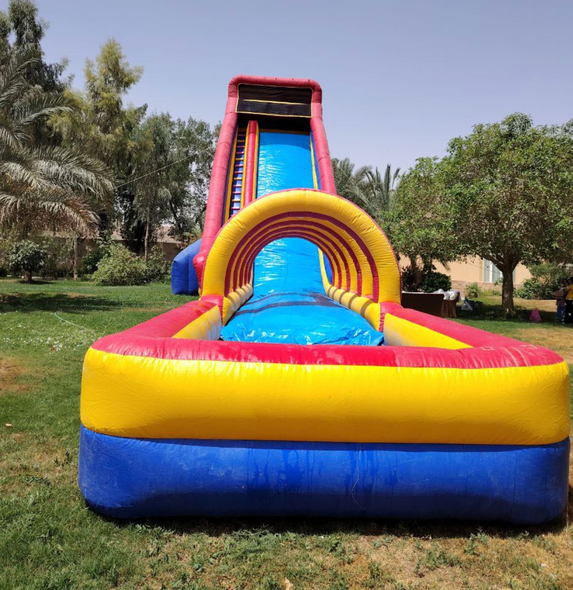 نطيطات هوائيه زحاليق مائيه
