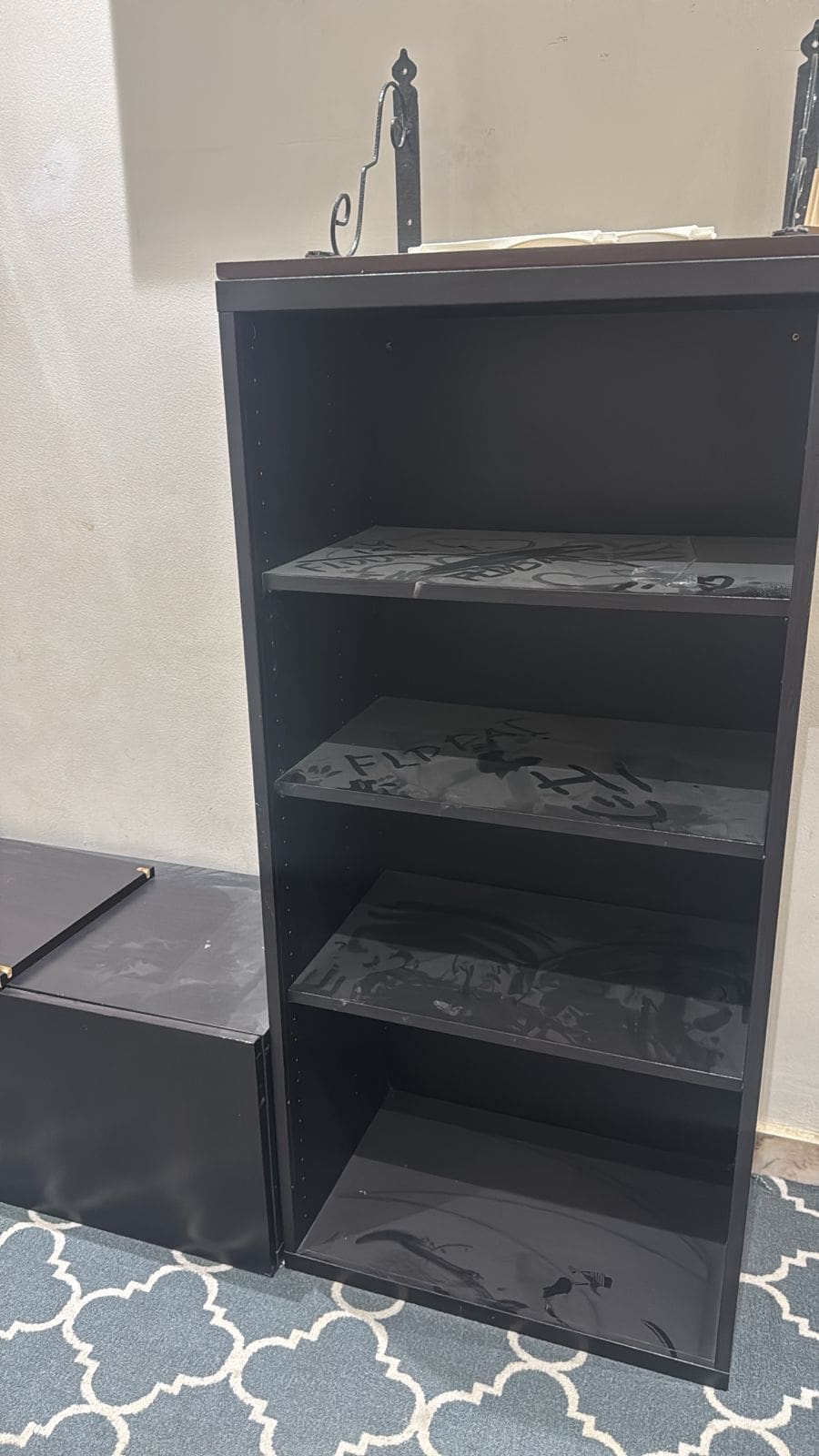 طش الاثاث القديم بالرياض 0508857593