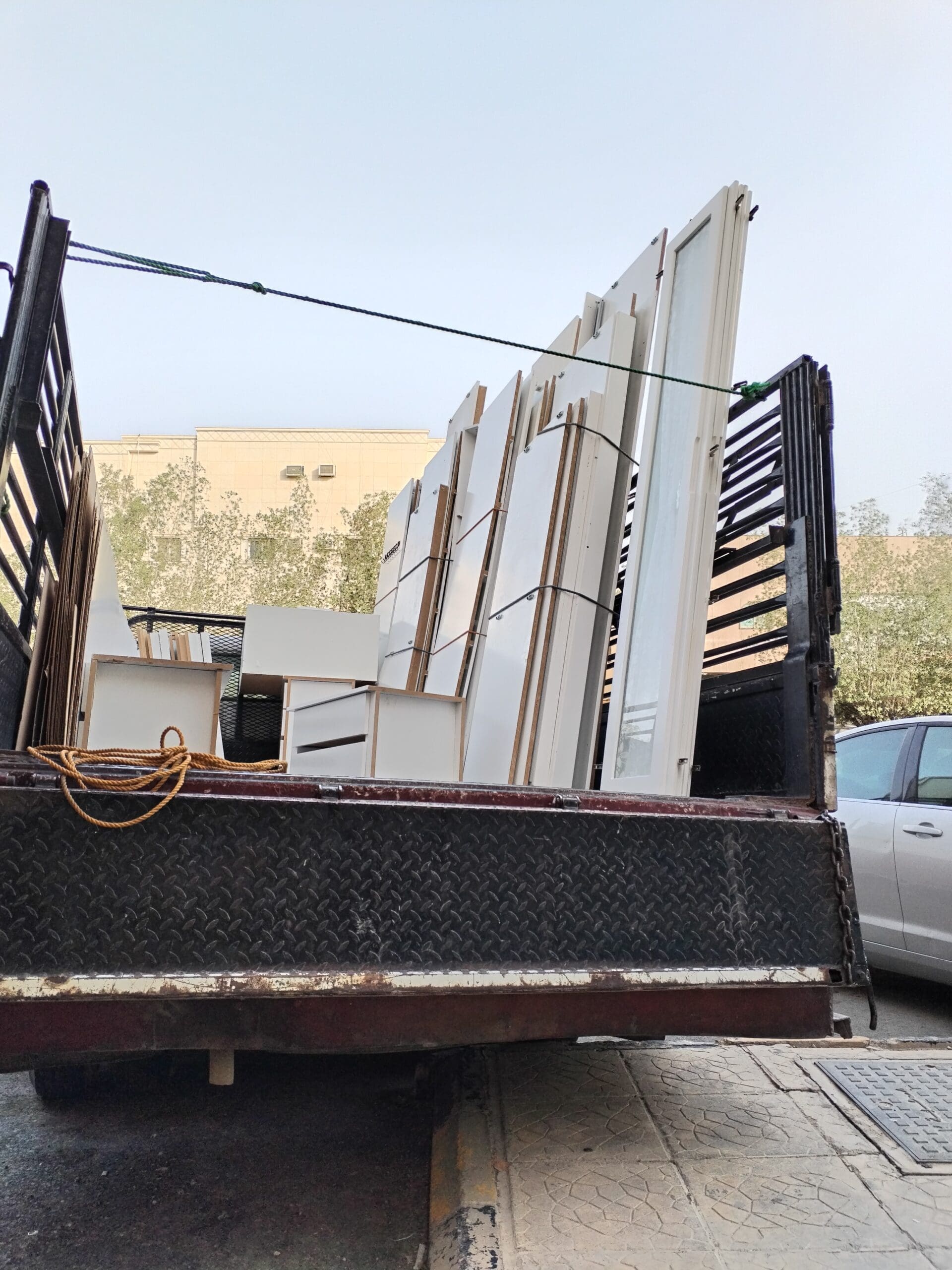 دينا طش اثاث قديم جنوب الرياض 0502870954