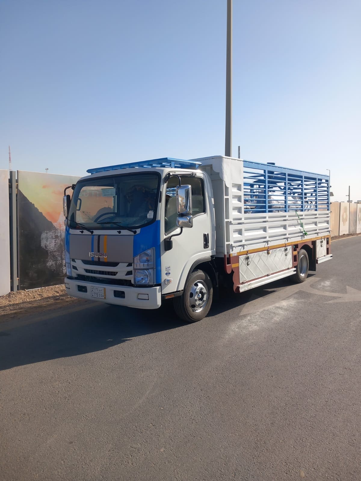 دينا نقل عفش داخل واخرج الرياض 0559619194